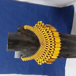 CLEOPATRA YOLK/ SUN FLOWER COLOR BIB  STYLE CHOKER NECKLACE